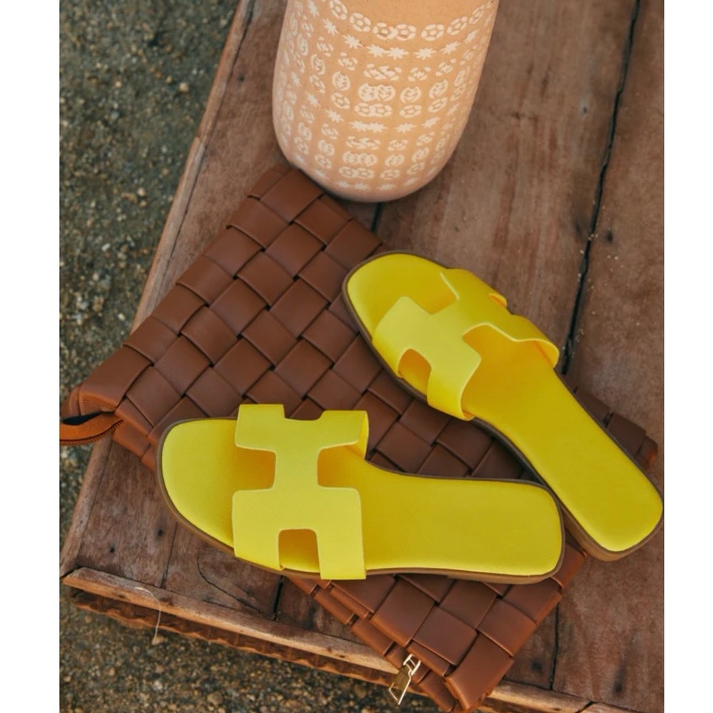 Yellow Sandals - Picture 2 of 10